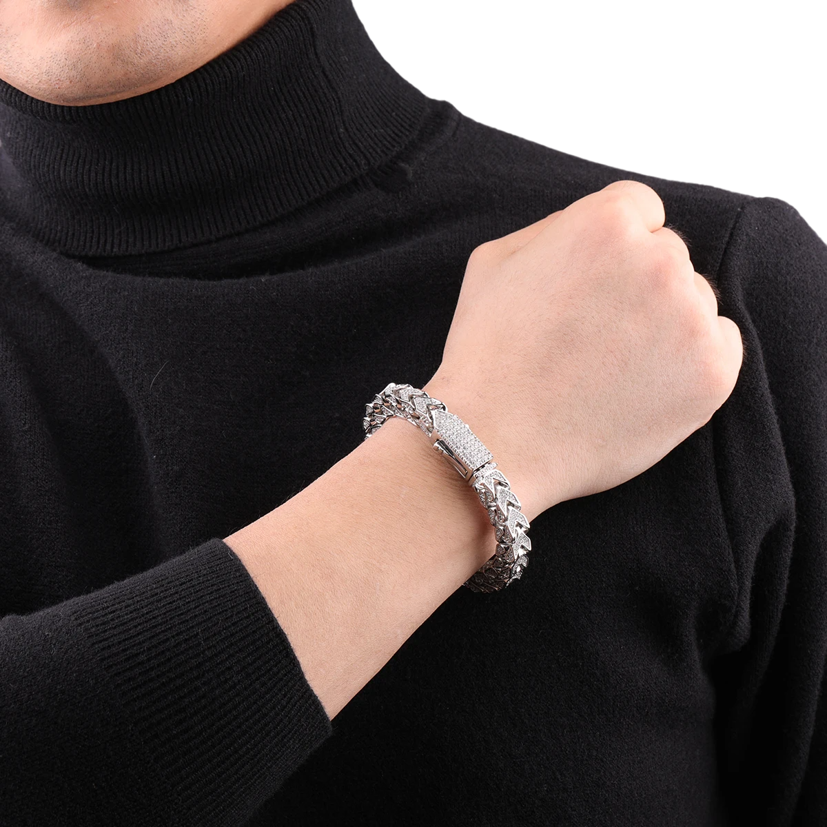 Iced Out Aesthetic Miami Cuban Link Bracelet