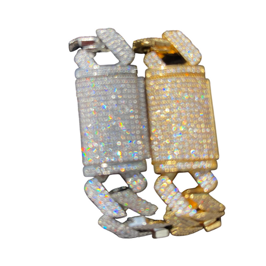 Iced Out Luxury Twisted Cuban Link Bracelet