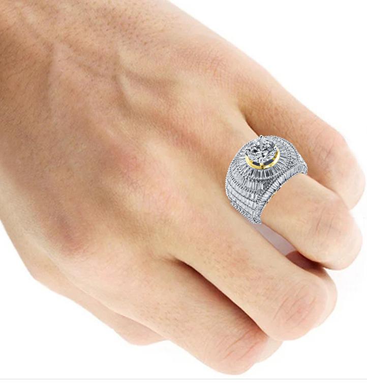 CENTER STONE RING // BAGUETTE YELLOW GOLD