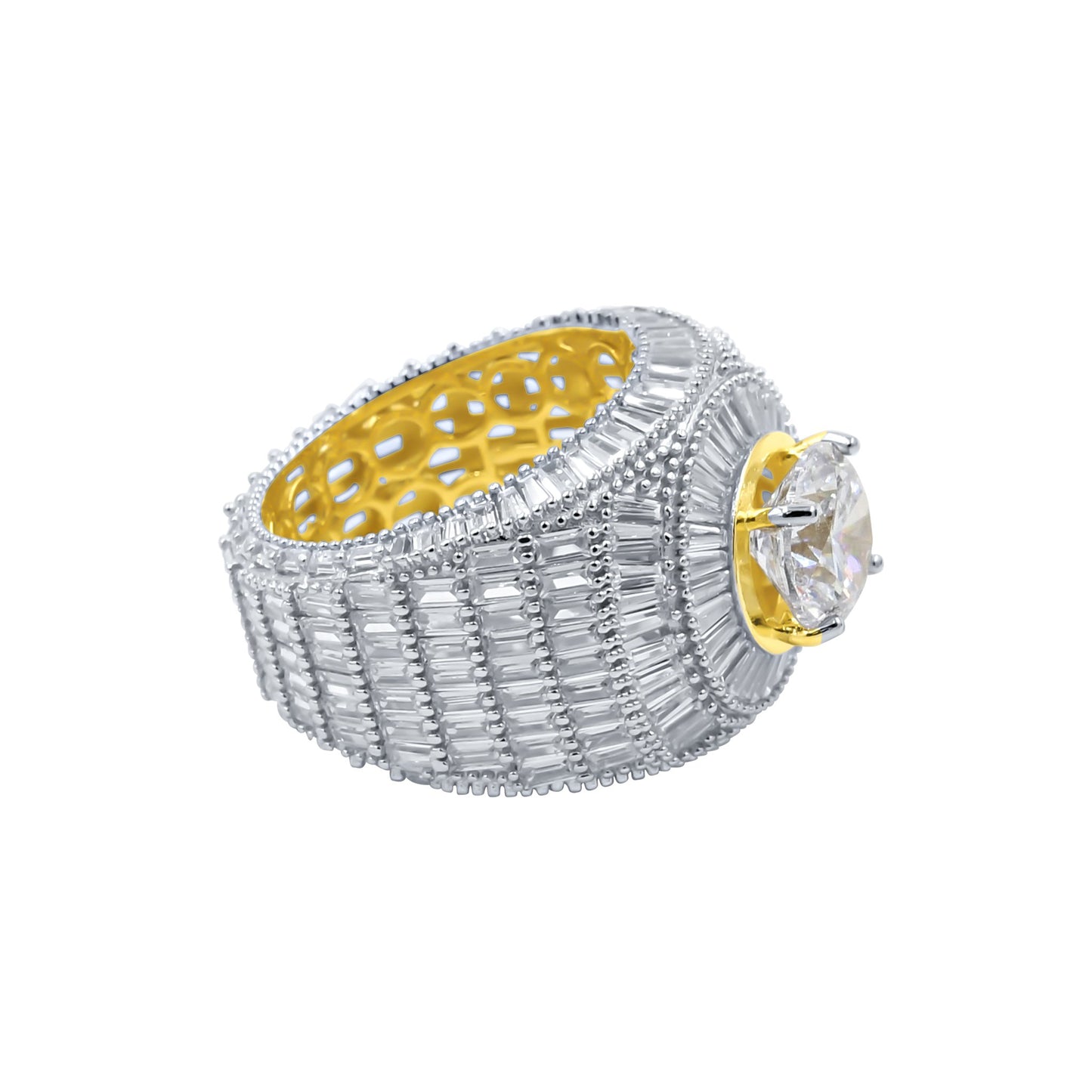 CENTER STONE RING // BAGUETTE YELLOW GOLD