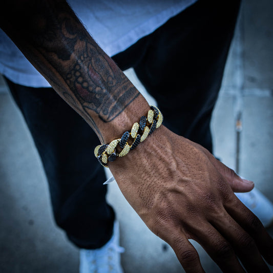ICED MIAMI CUBAN BRACELET // BLACK X YELLOW GOLD 18MM