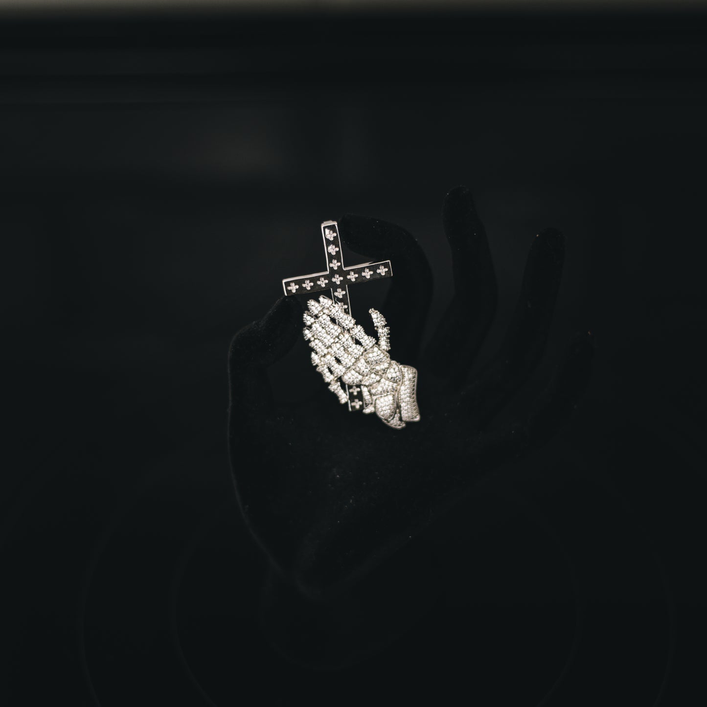 SKELETON PRAYING HANDS CROSS PENDANT + CHAIN