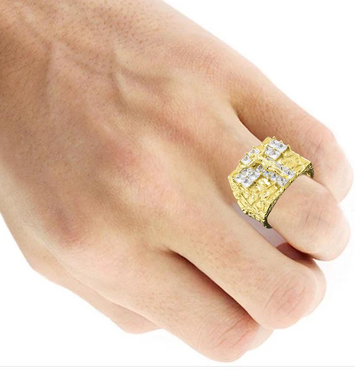 JESUS BEDDED RING // YELLOW GOLD