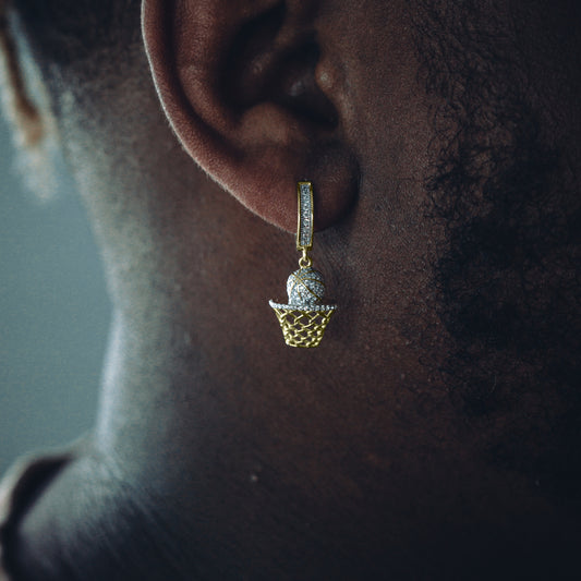 HOOPER DANGLY EARRINGS IN YELLOW GOLD