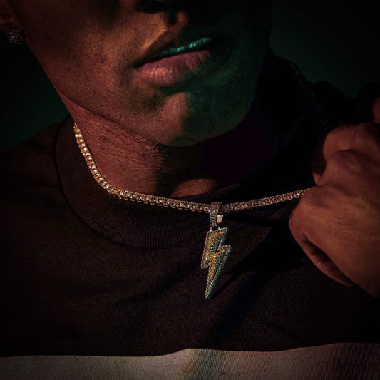 ICED OUT LIGHTNING BOLT PENDANT