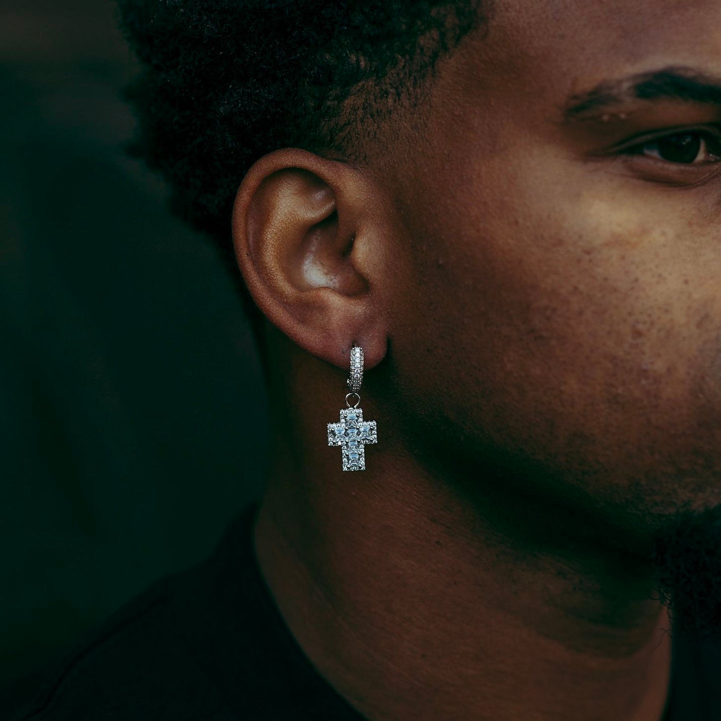 BAGUETTE CROSS HOOP EARRINGS