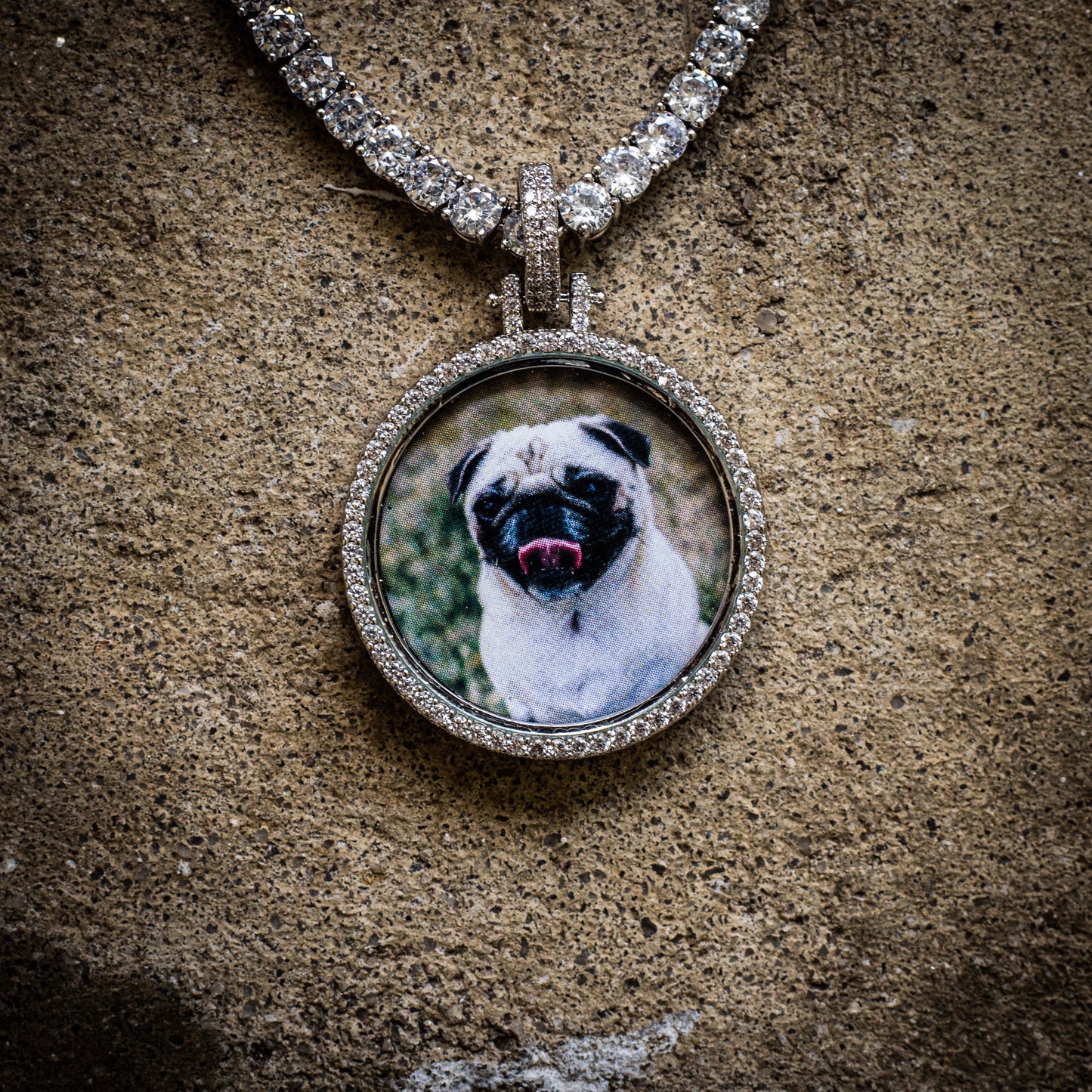 SMALL CUSTOM PHOTO MEDALLION + CHAIN