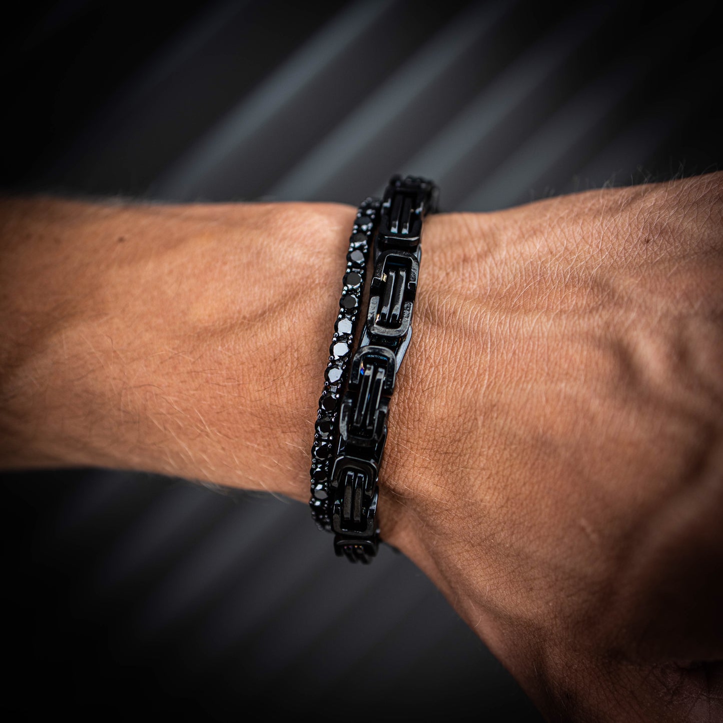 BRYZZY BRACELET // BLACK 8MM