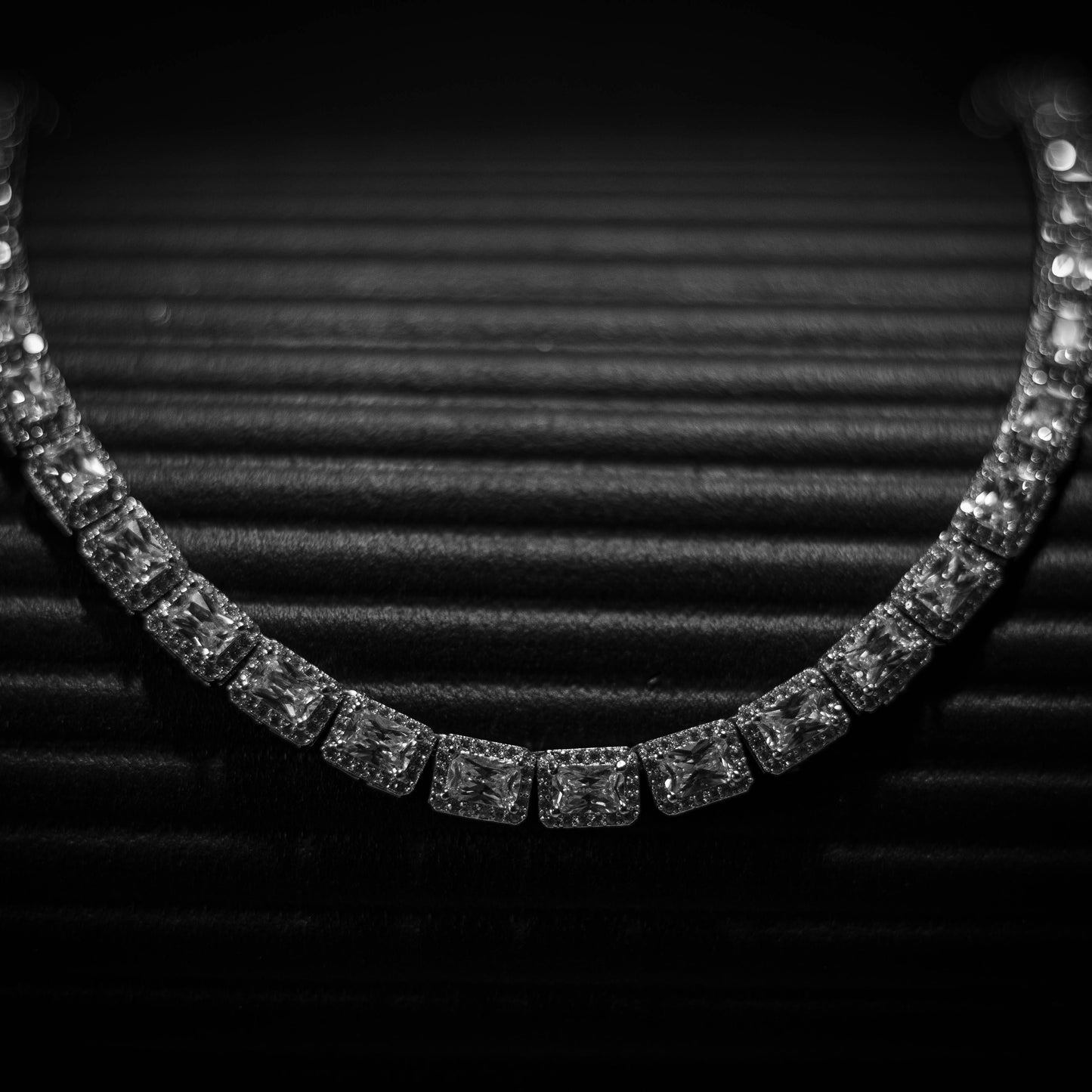 THE EMERALD CHAIN // WHITE GOLD 6MM