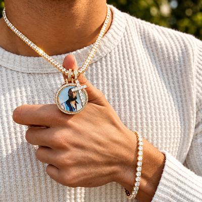 SMALL PHOTO PENDANT
