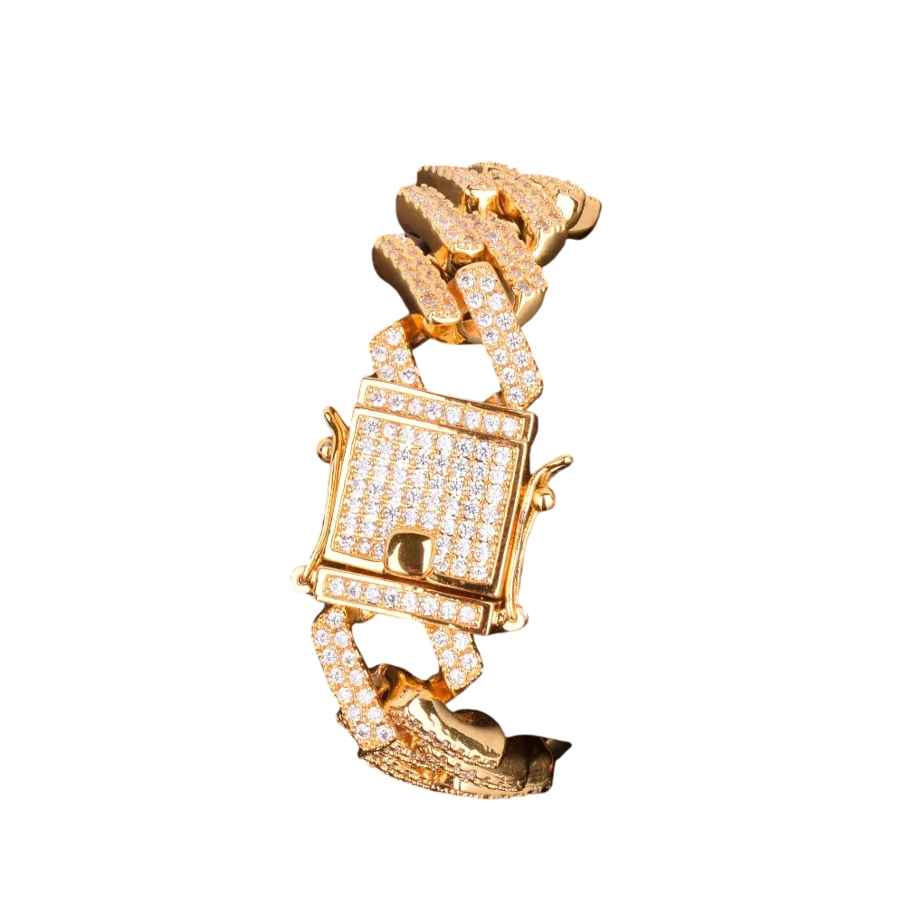 Iced Out Square Face Cuban Link Bracelet // 18MM