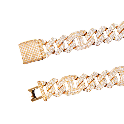 Iced Out Baguette Cuban Bracelet // 18MM