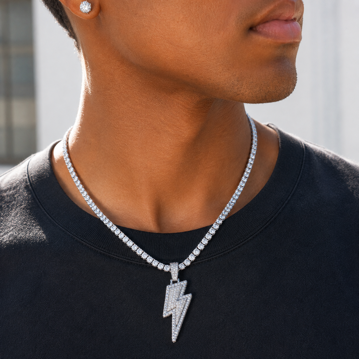 ICED OUT LIGHTNING BOLT PENDANT