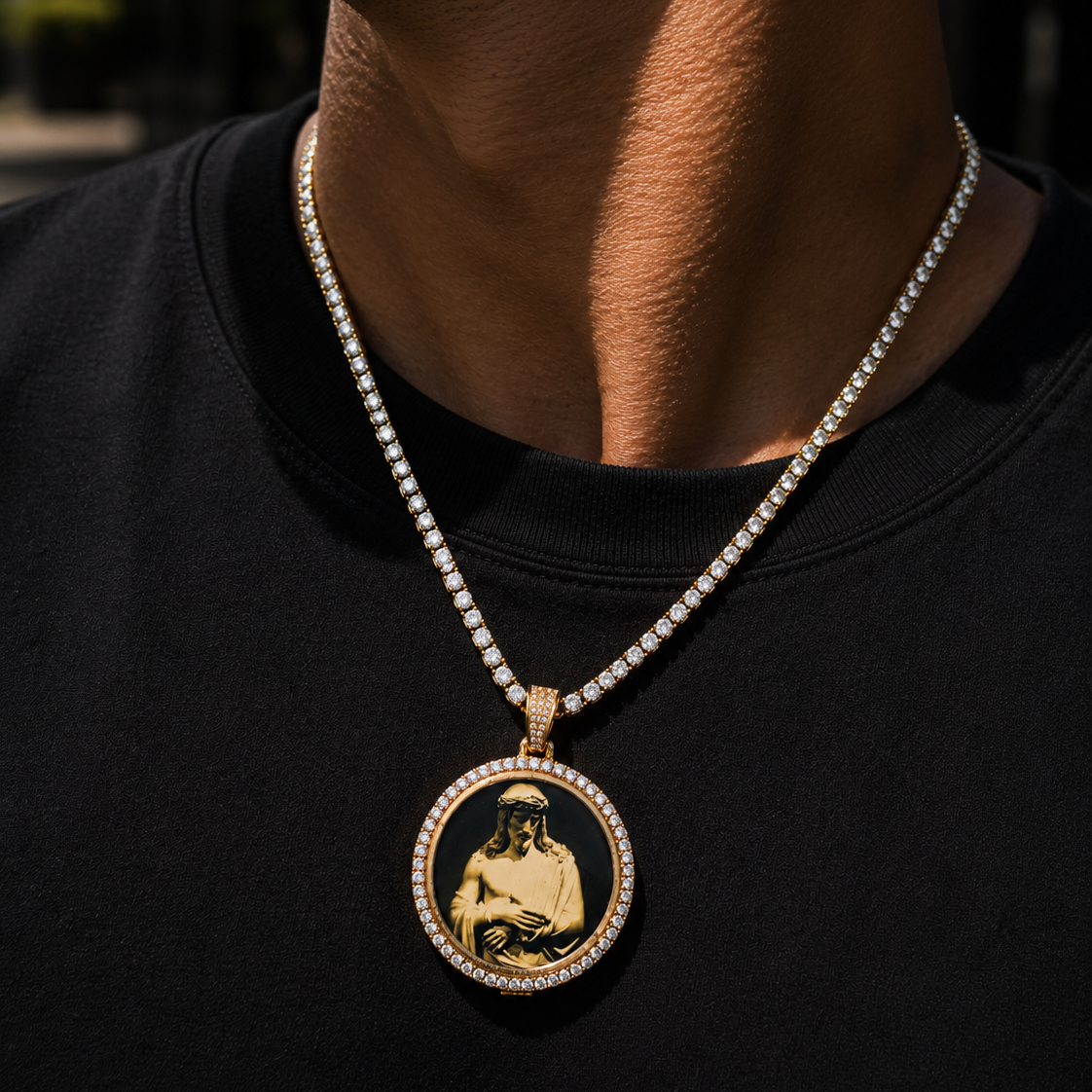 CUSTOM LARGE PHOTO PENDANT + CHAIN