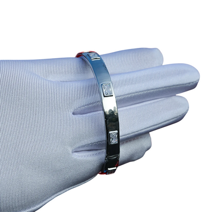 Elegant Edge Brass Baguette Bracelet