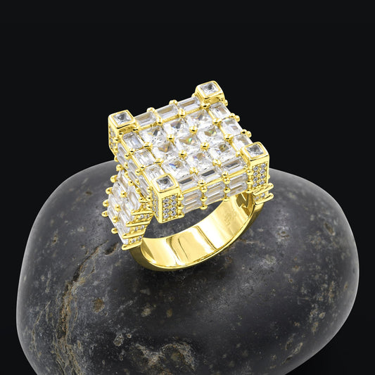 SQUARE STUDDED RING // BAUGETTE YELLOW GOLD