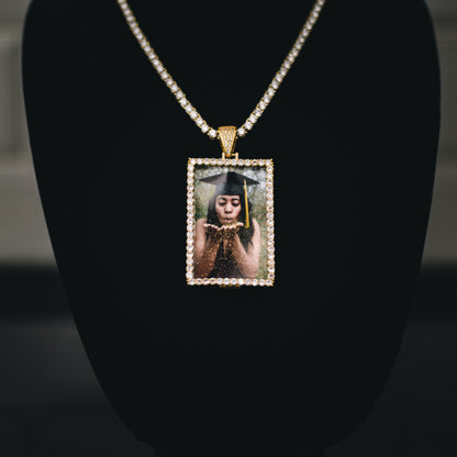 CUSTOM PORTRAIT PHOTO PENDANT + CHAIN