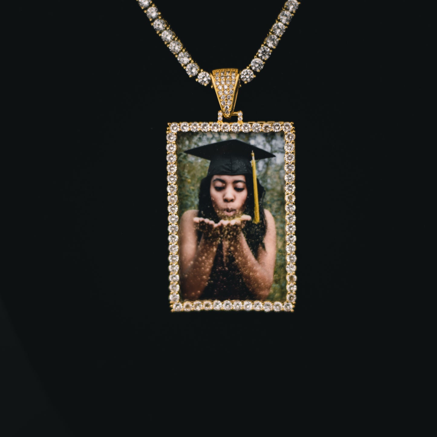 CUSTOM PORTRAIT PHOTO PENDANT + CHAIN