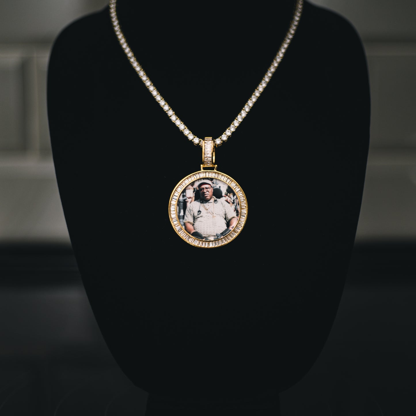 CUSTOM BAGUETTE PHOTO PENDANT + CHAIN