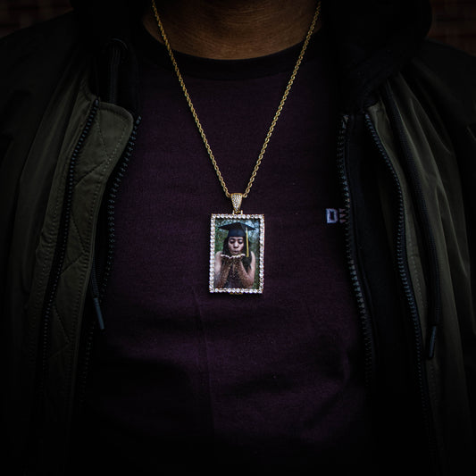 CUSTOM PORTRAIT PHOTO PENDANT + CHAIN