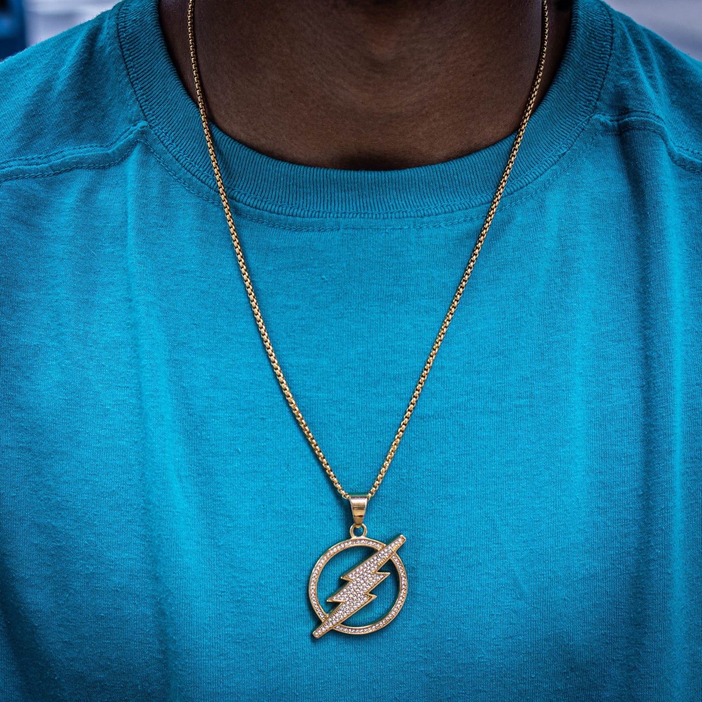 ICED BOLTY MEDALLION PENDANT // YELLOW GOLD