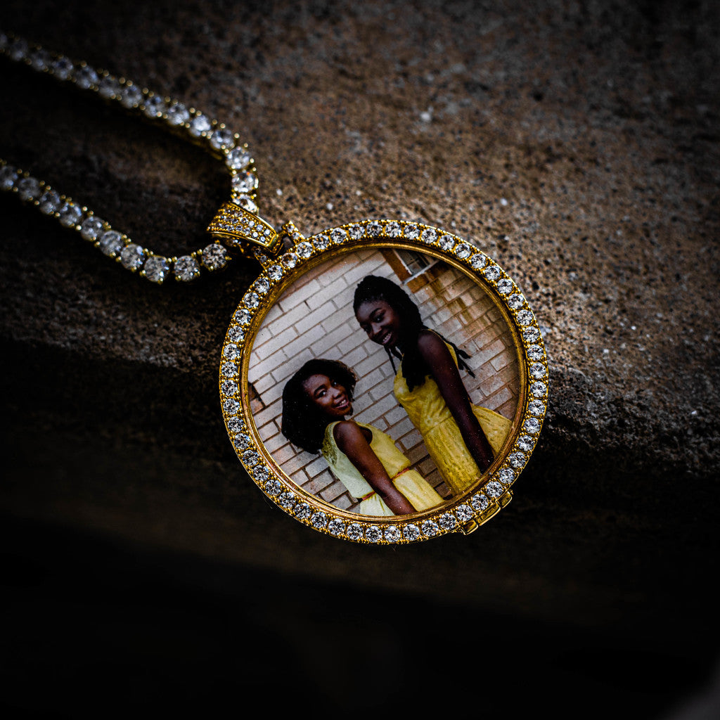 THE LARGE PHOTO PENDANT is an essential piece to add to your collection to remember an OG in your life...5x Plated with Solid 18k Gold x Simulated Diamonds, this custom photo pendant has a breathtaking luster for a price that you simply can't find anywhere else. Stop Settling and Shop OG.