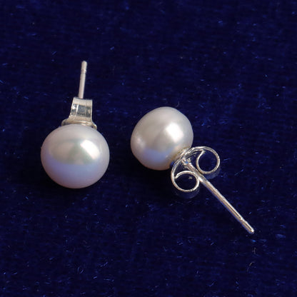 WOMENS PEARL EARRINGS